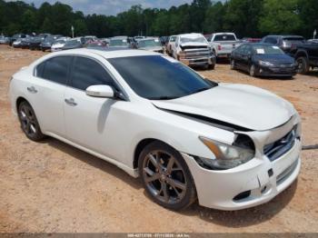  Salvage Nissan Maxima