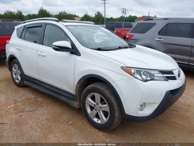  Salvage Toyota RAV4