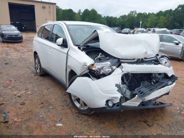  Salvage Mitsubishi Outlander
