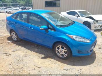  Salvage Ford Fiesta