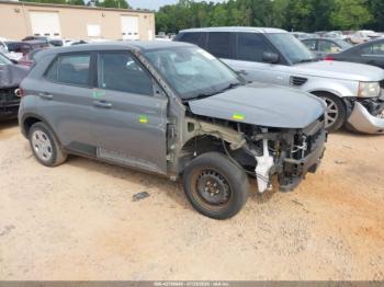  Salvage Hyundai VENUE