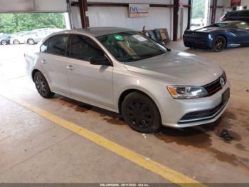  Salvage Volkswagen Jetta