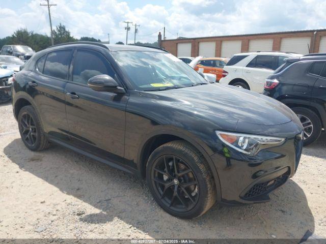  Salvage Alfa Romeo Stelvio