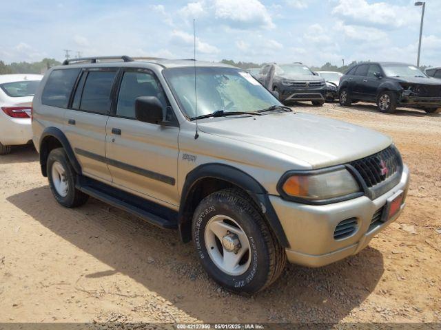  Salvage Mitsubishi Montero Sport