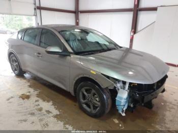  Salvage Kia K4