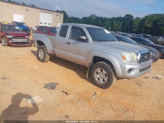  Salvage Toyota Tacoma