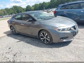  Salvage Nissan Maxima