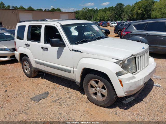  Salvage Jeep Liberty