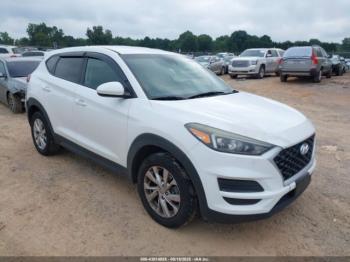  Salvage Hyundai TUCSON