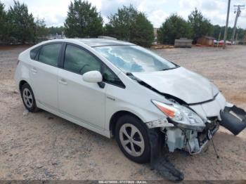  Salvage Toyota Prius