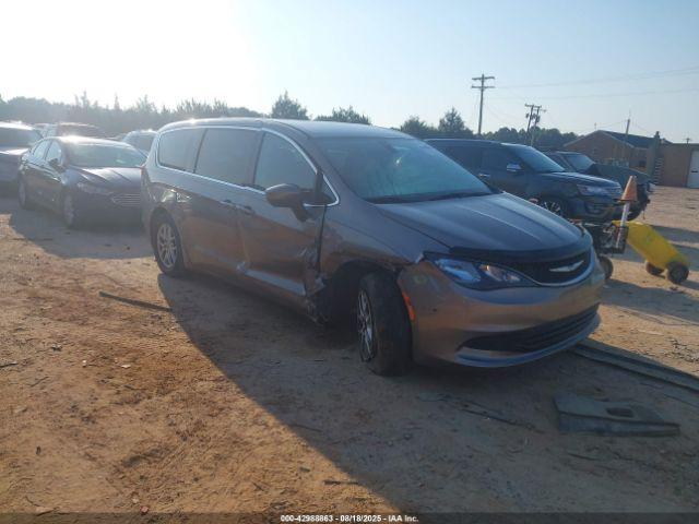  Salvage Chrysler Pacifica