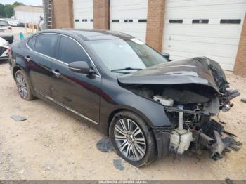  Salvage Kia Cadenza