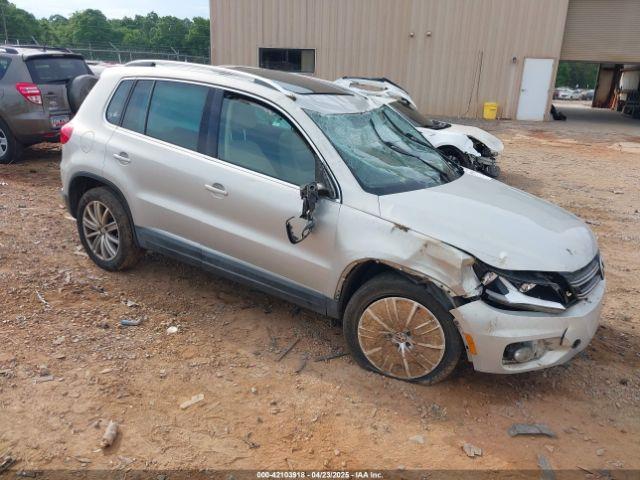 Salvage Volkswagen Tiguan