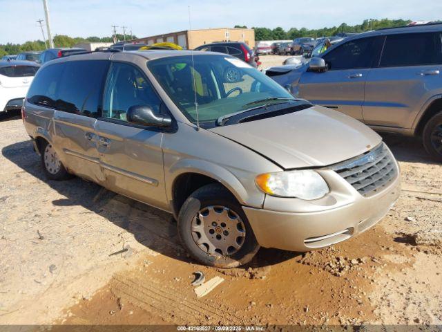  Salvage Chrysler Town & Country