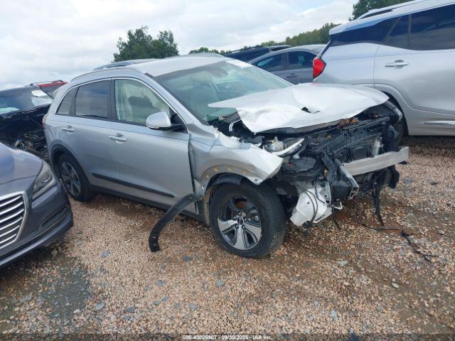  Salvage Kia Niro