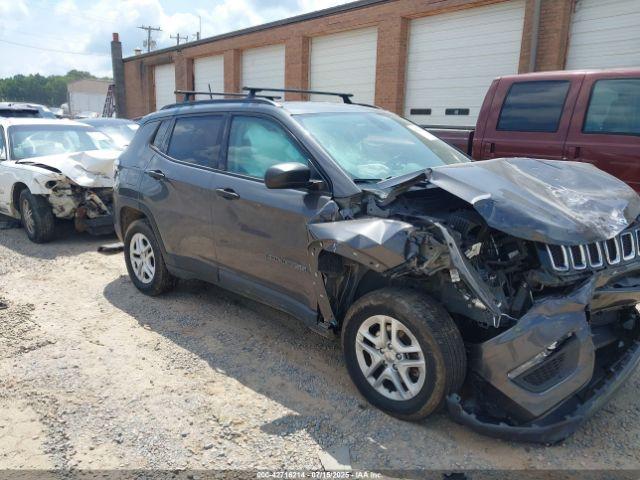  Salvage Jeep Compass