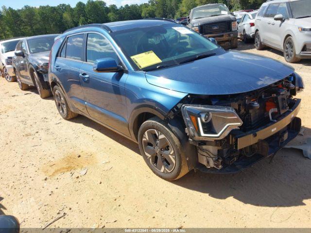  Salvage Kia Niro