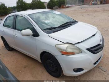  Salvage Toyota Yaris