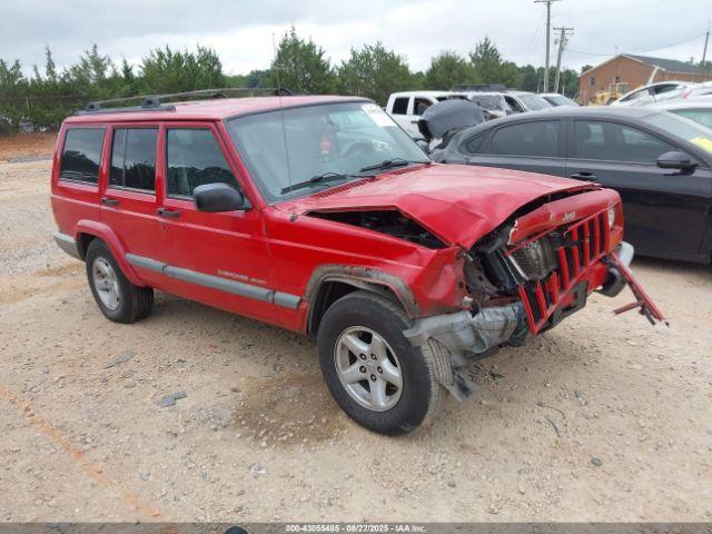  Salvage Jeep Cherokee