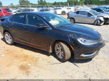  Salvage Chrysler 200