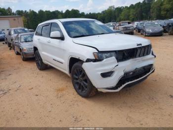  Salvage Jeep Grand Cherokee