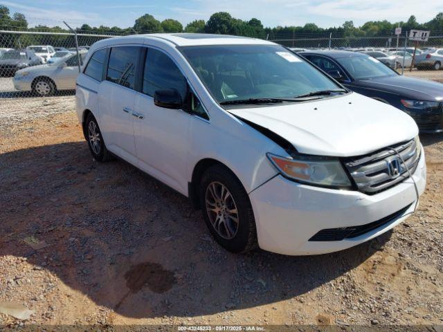  Salvage Honda Odyssey