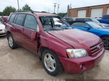  Salvage Toyota Highlander