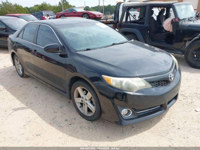  Salvage Toyota Camry