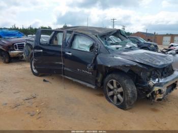  Salvage Nissan Titan