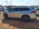 Toyota Highlander Xse Image 14