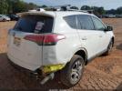 Toyota RAV4 Le Image 4