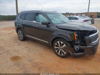 Salvage Kia Telluride