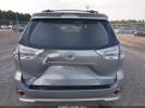 Toyota Sienna Se Image 17