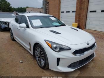  Salvage Kia Stinger