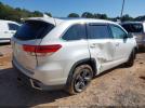 Toyota Highlander Limited Platinum Image 10