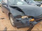 Toyota Camry Le Image 8