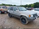 Jeep Grand Cherokee Image 1