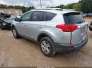 Toyota RAV4 Le Image 12