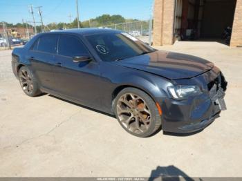  Salvage Chrysler 300