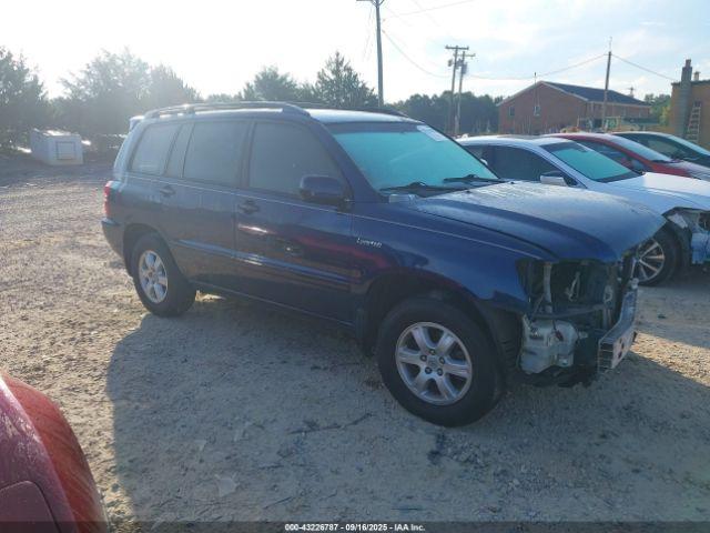  Salvage Toyota Highlander