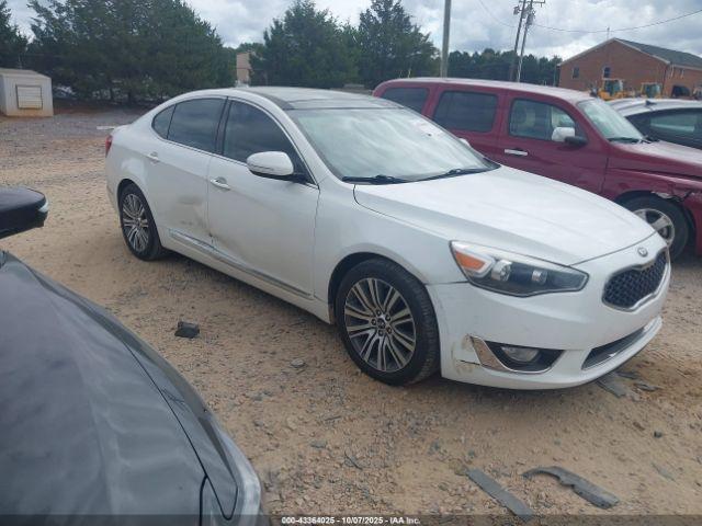  Salvage Kia Cadenza