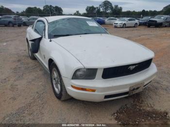  Salvage Ford Mustang