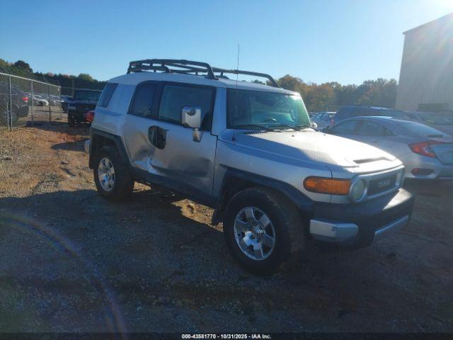  Salvage Toyota FJ Cruiser