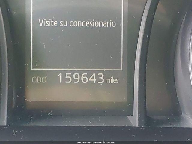 Toyota Camry Se Image 12