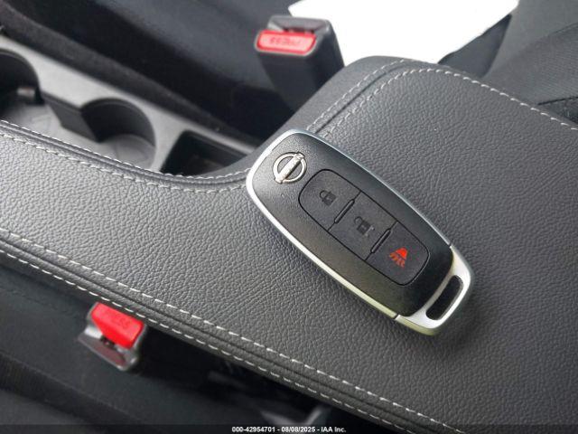 Nissan Kicks S Xtronic Cvt Image 6