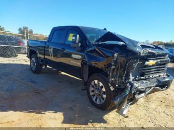  Salvage Chevrolet Silverado 2500
