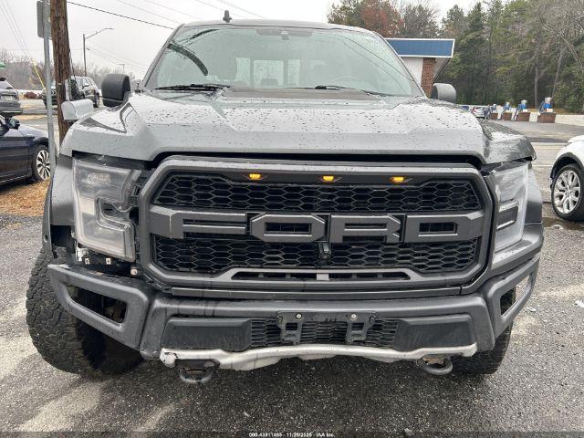 Ford F-150 Raptor Image 6