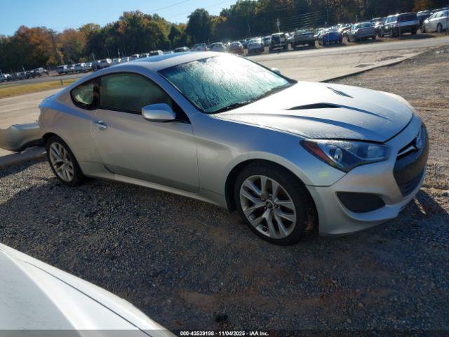  Salvage Hyundai Genesis