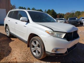  Salvage Toyota Highlander