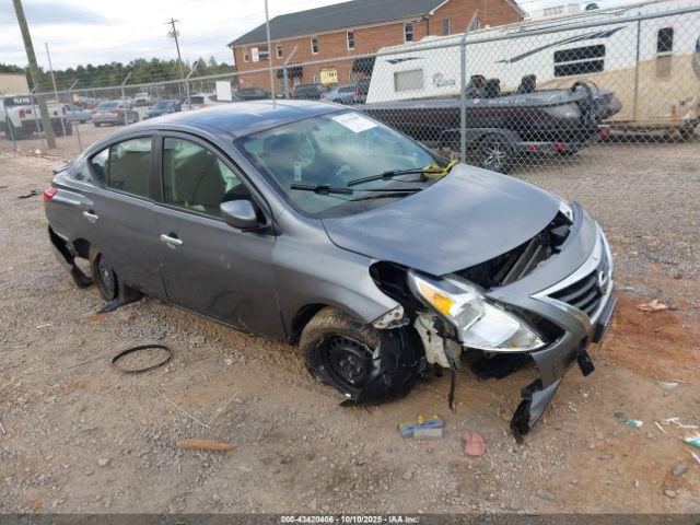  Salvage Nissan Versa
